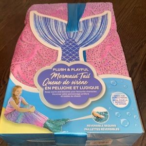 Plush&playful meringue tail